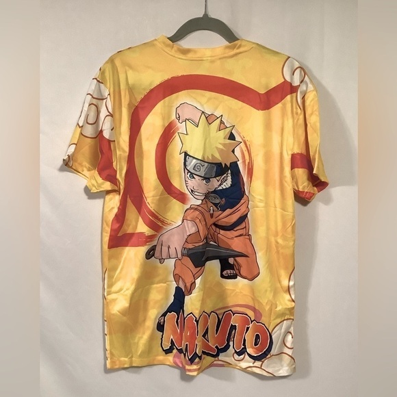 BAY Club Allover Front and Back Naruto Print T-Shirt NWOT - Picture 2 of 3